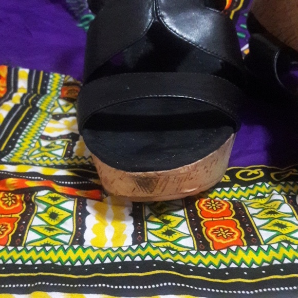 Nine West Wedges - Picture 6 of 8